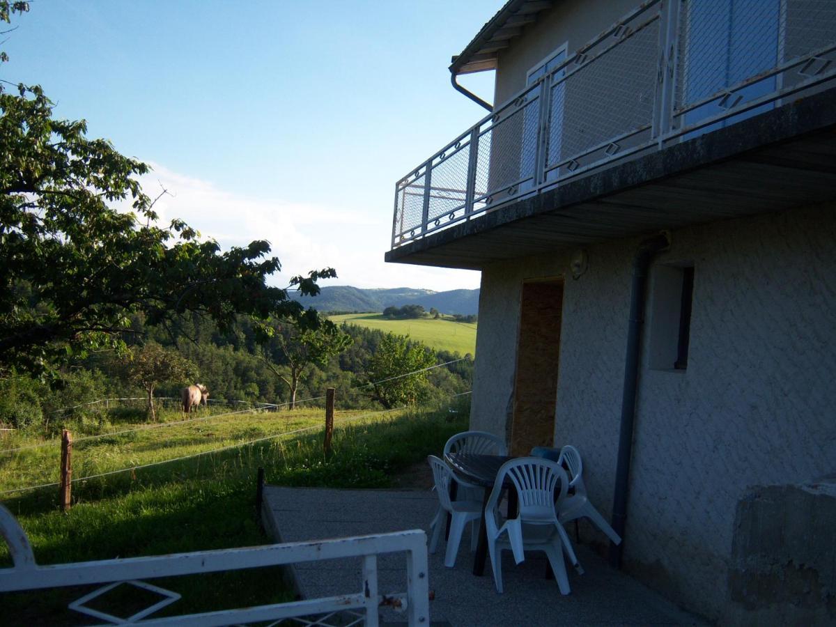 Gite Chez Coste Gilles Saint-Privat-du-Dragon Екстер'єр фото